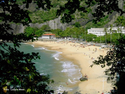 praia vermelha de cima